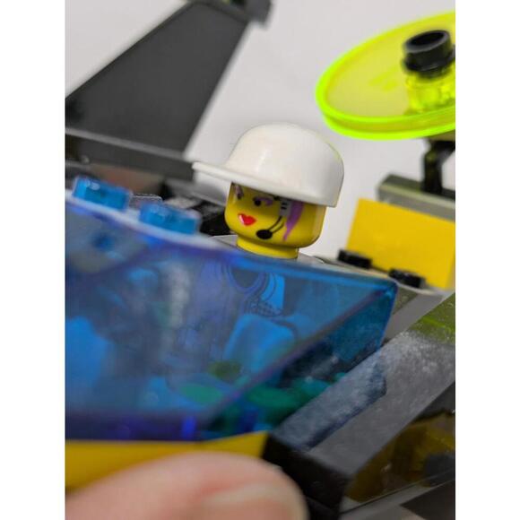 LEGO 6772 Alpha Team: Alpha Team Cruiser - Complete Set - Picture 5 of 6